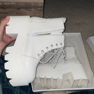White Platform heeled boots